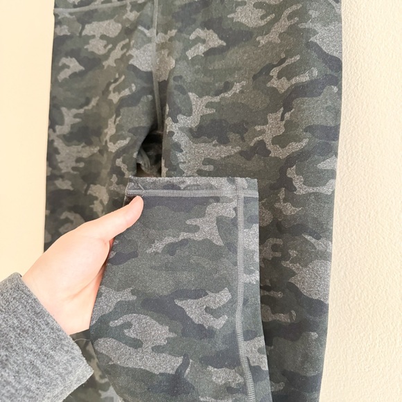 Fabletics Define PowerHold Mid-Rise Leggings - Picture 5 of 8